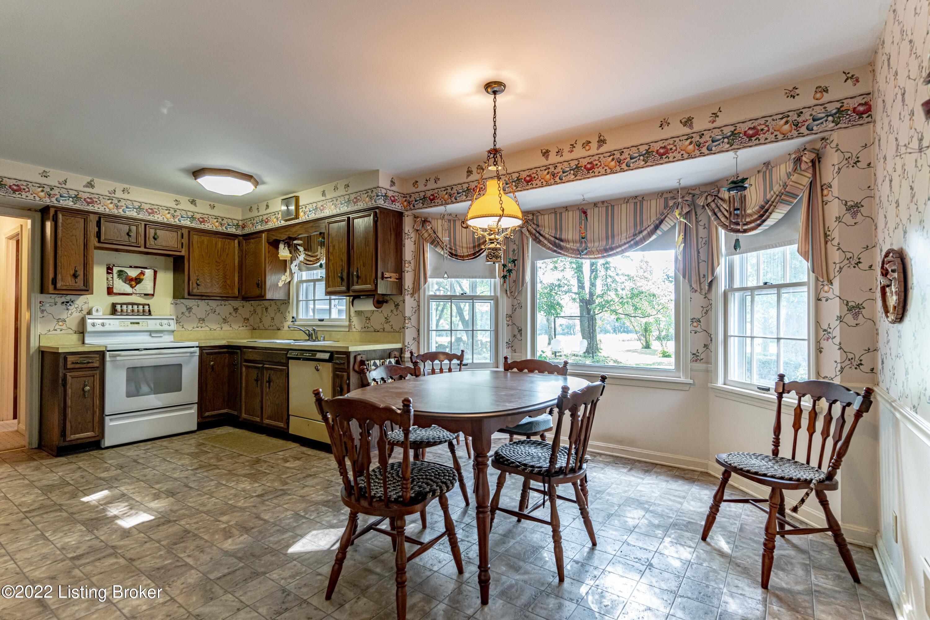 3110 Todds Point Road Simpsonville, KY 40067 - Photo 24 of 99 DSC01954