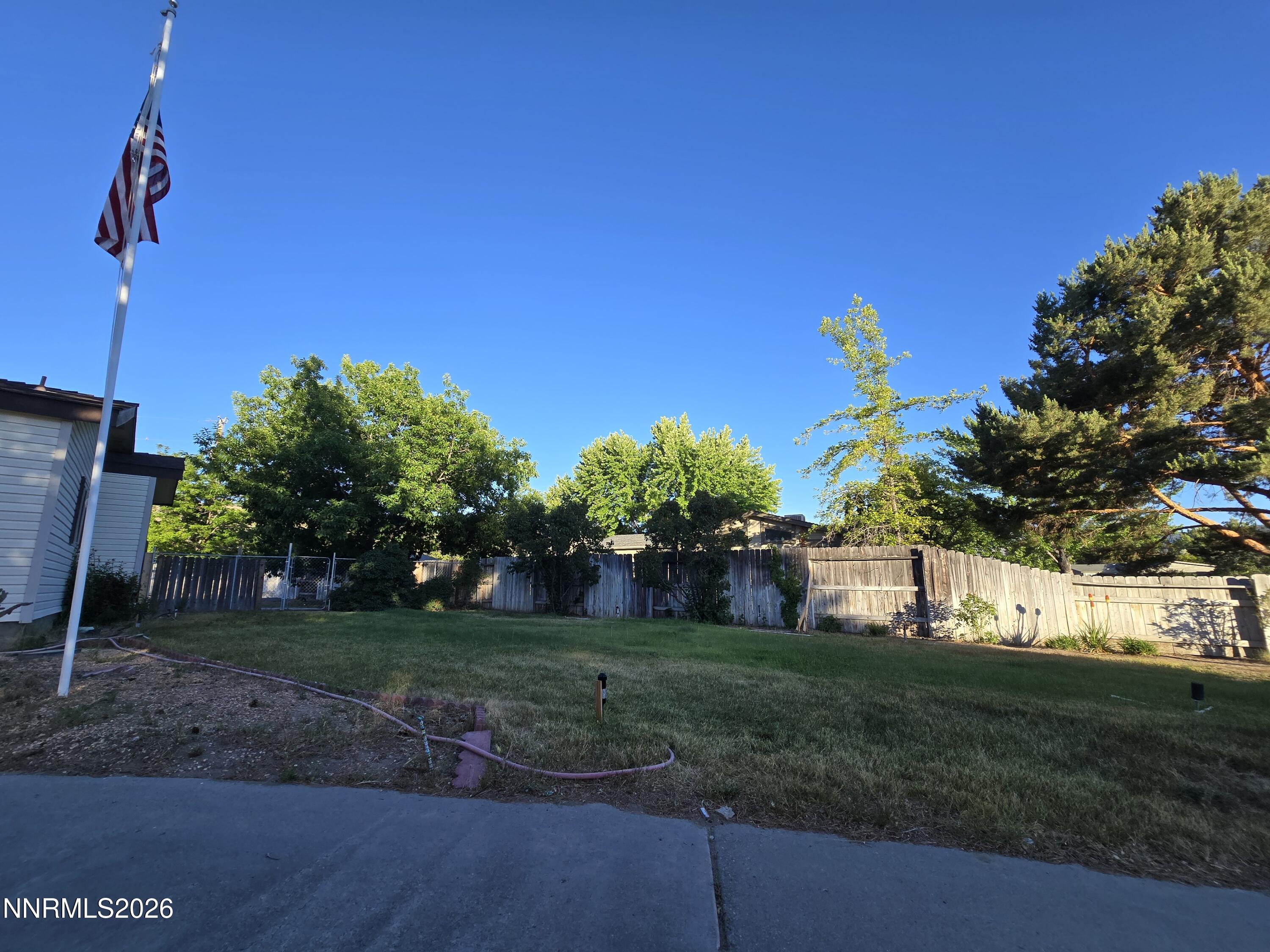 3900 Puffin Street Reno, NV 89508 - Photo 23 of 29 20260612_192610