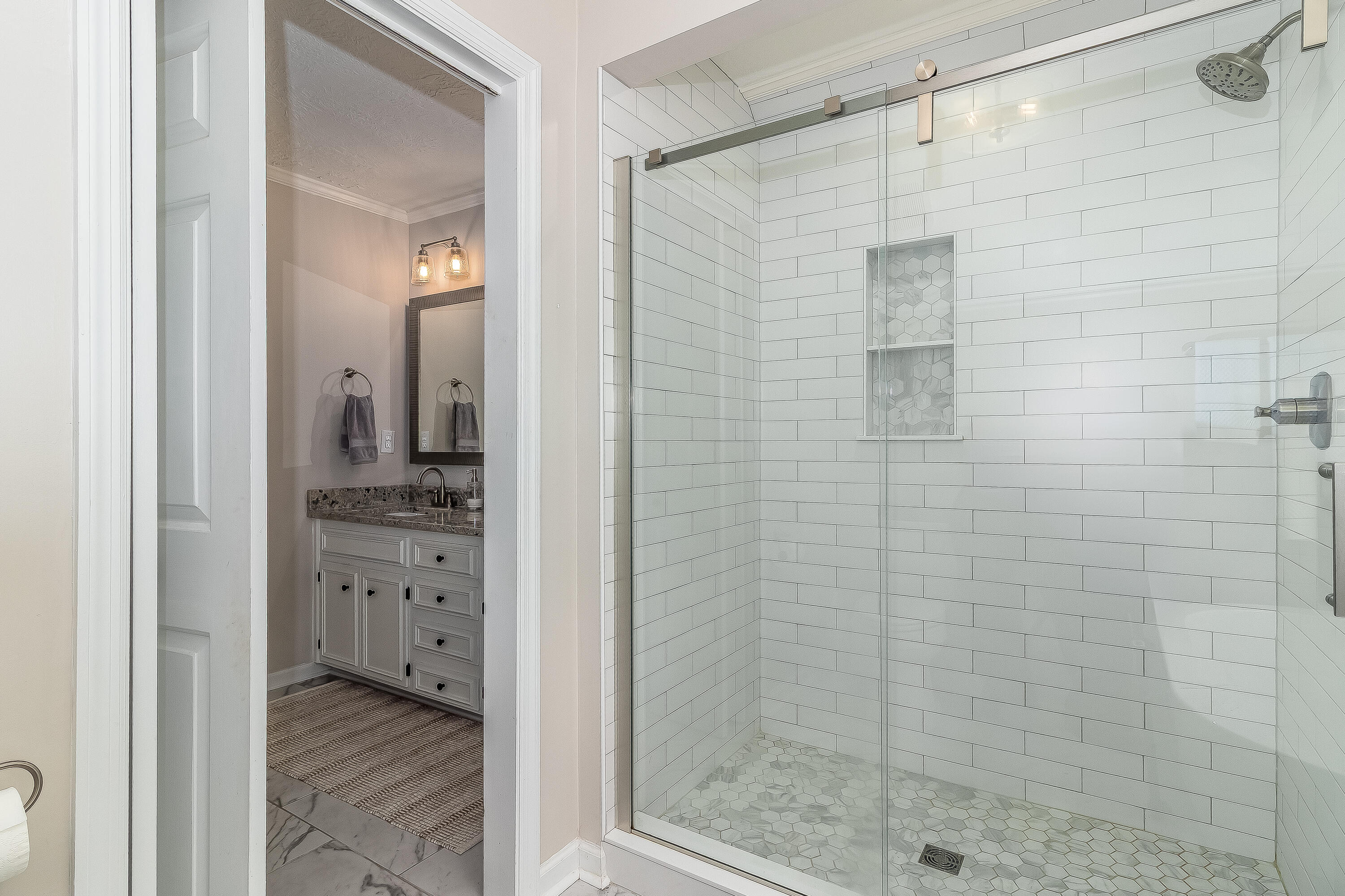 3557 Watervale Way Augusta, GA 30907 - Photo 35 of 53 Custom tiled shower