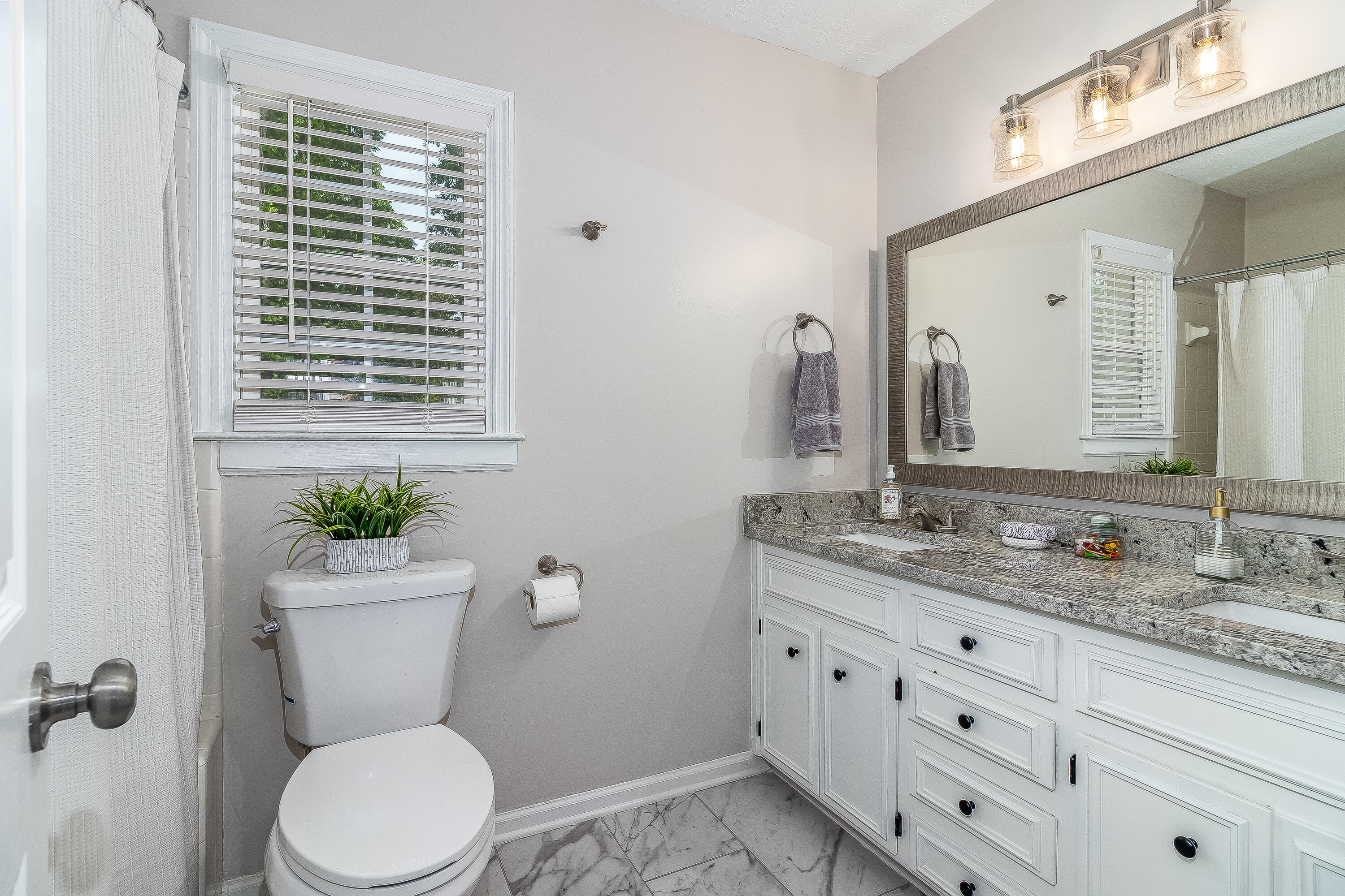 3557 Watervale Way Augusta, GA 30907 - Photo 38 of 53 Updated shared hall bath