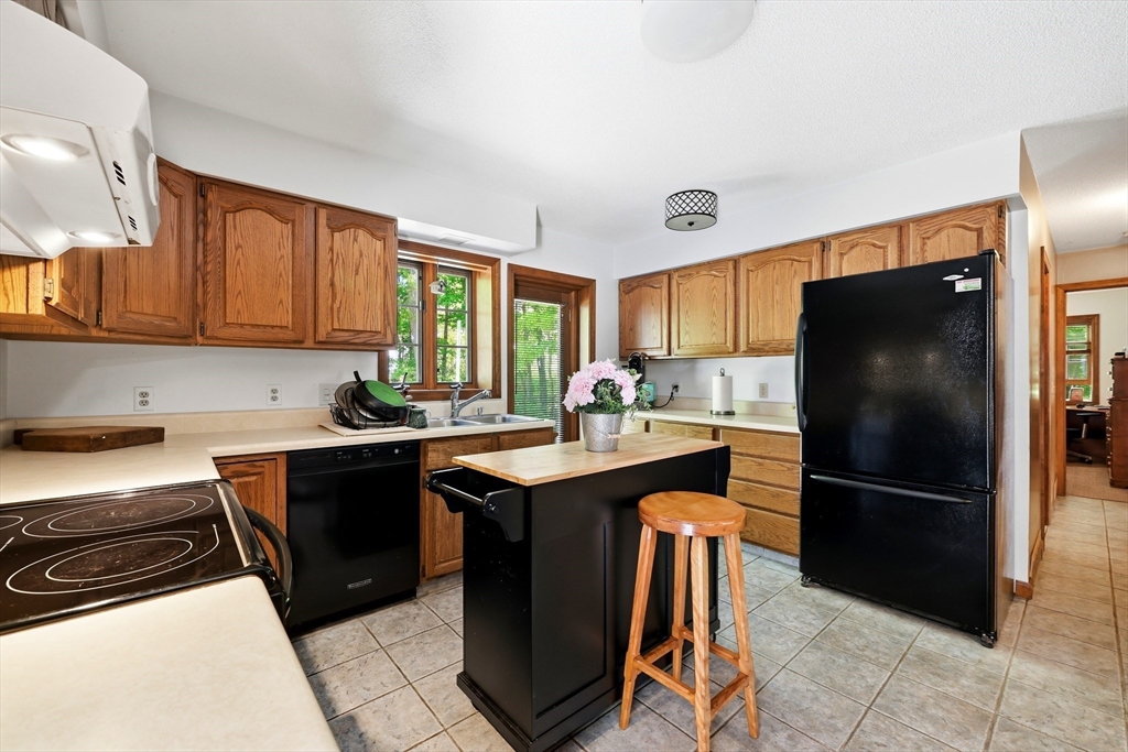 16 Old Long Plain Road Leverett, MA 01054 - Photo 10 of 27
