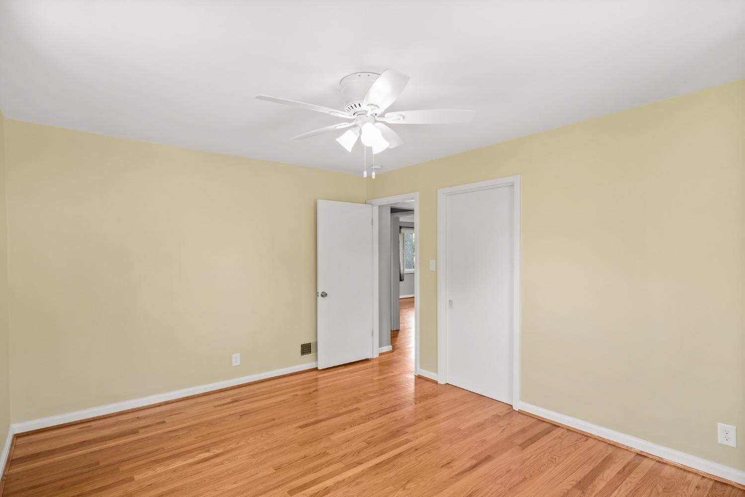 3614 East Galbraith Road Amberley, OH 45236 - Photo 19 of 39