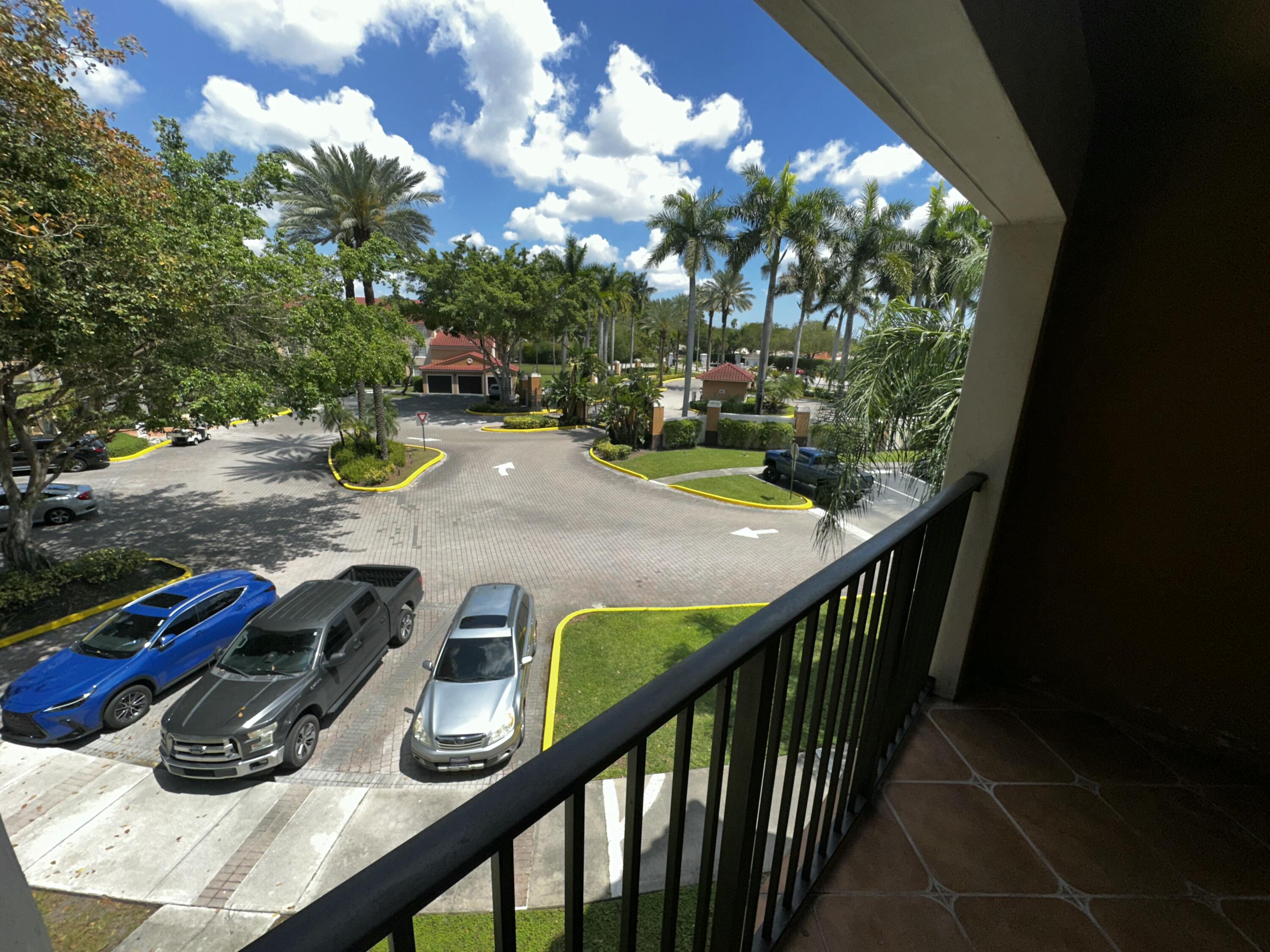 2103 Renaissance Boulevard, Unit 306 Miramar, FL 33025 - Photo 8 of 44 IMG_0421