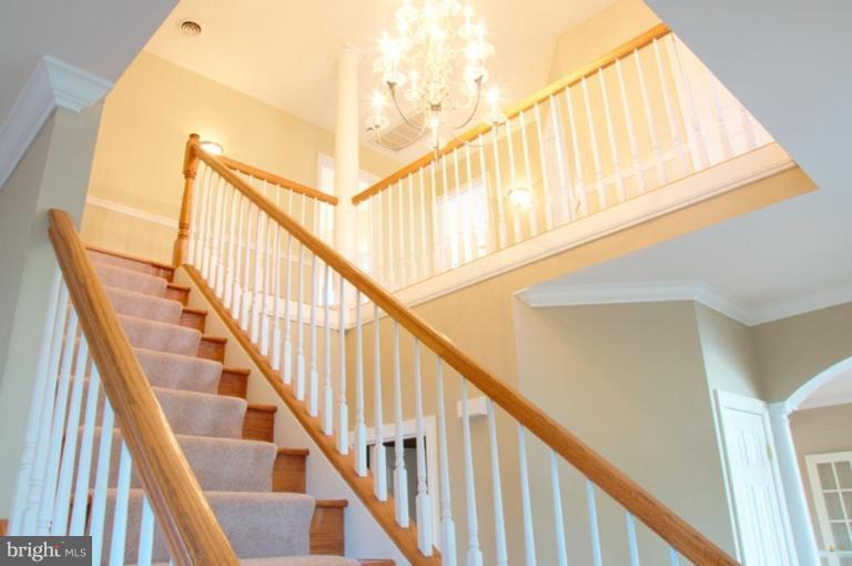 13925 Sunnybrook Road Phoenix, MD 21131 - Photo 4 of 30 a view of an entryway