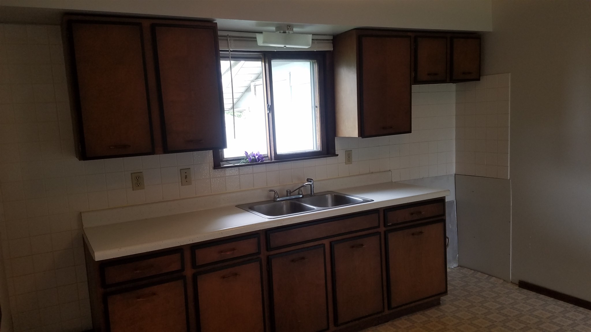 13577 1st Road Lakeville, IN 46536 - Photo 5 of 14 Gallery Image 5