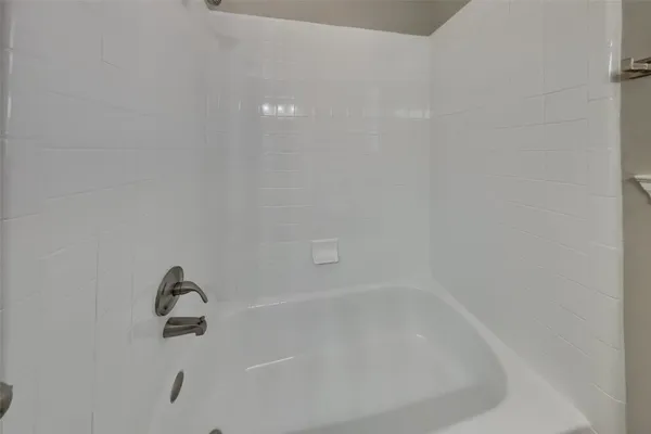 $1,900 | 21030 Carmel Valley Drive, Katy, TX 77449