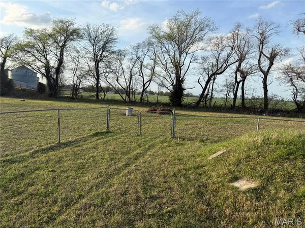 $185,000 | 118 Heartland Drive, Charleston, MO 63834