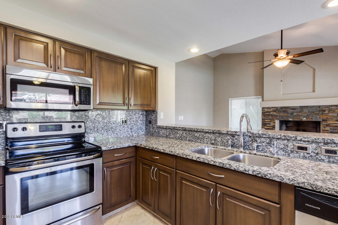 618 East Silver Creek Road Gilbert, AZ 85296 - Photo 14 of 45 15-Silvercreek