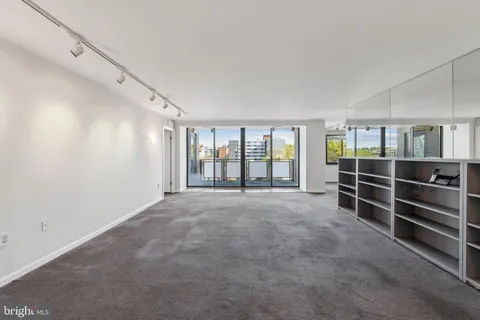 $999,500 | 800 25th Street Northwest, Unit 605, Washington, DC 20037