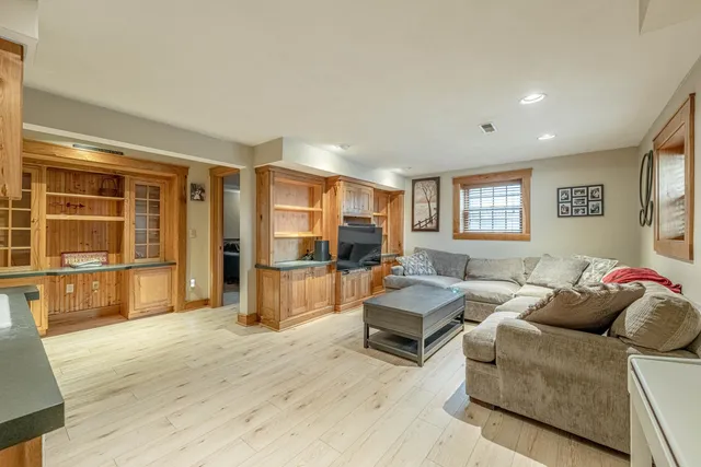 $549,900 | N2112 County Hwy K, Monroe, WI 53566