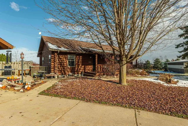 $534,900 | N2112 County Hwy K, Monroe, WI 53566