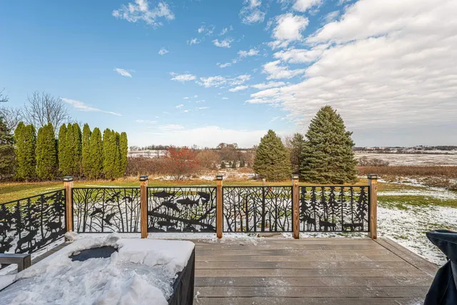 $549,900 | N2112 County Hwy K, Monroe, WI 53566