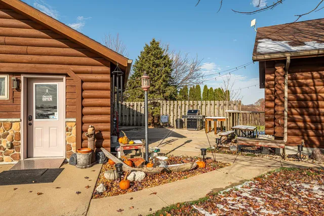 $534,900 | N2112 County Hwy K, Monroe, WI 53566