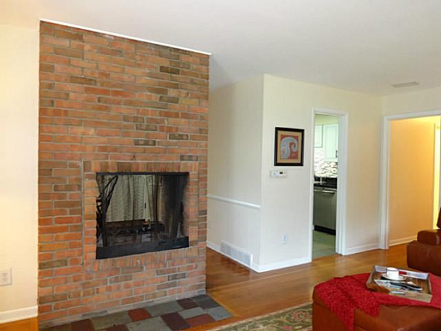 3595 Ramsgate Road Upper Arlington, OH 43221 - Photo 4 of 25