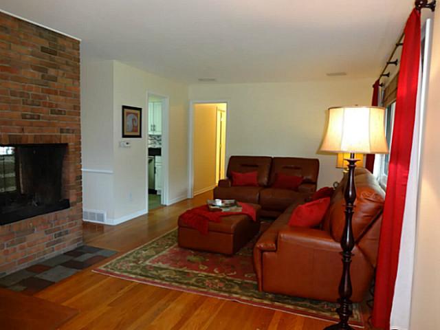 3595 Ramsgate Road Upper Arlington, OH 43221 - Photo 5 of 25