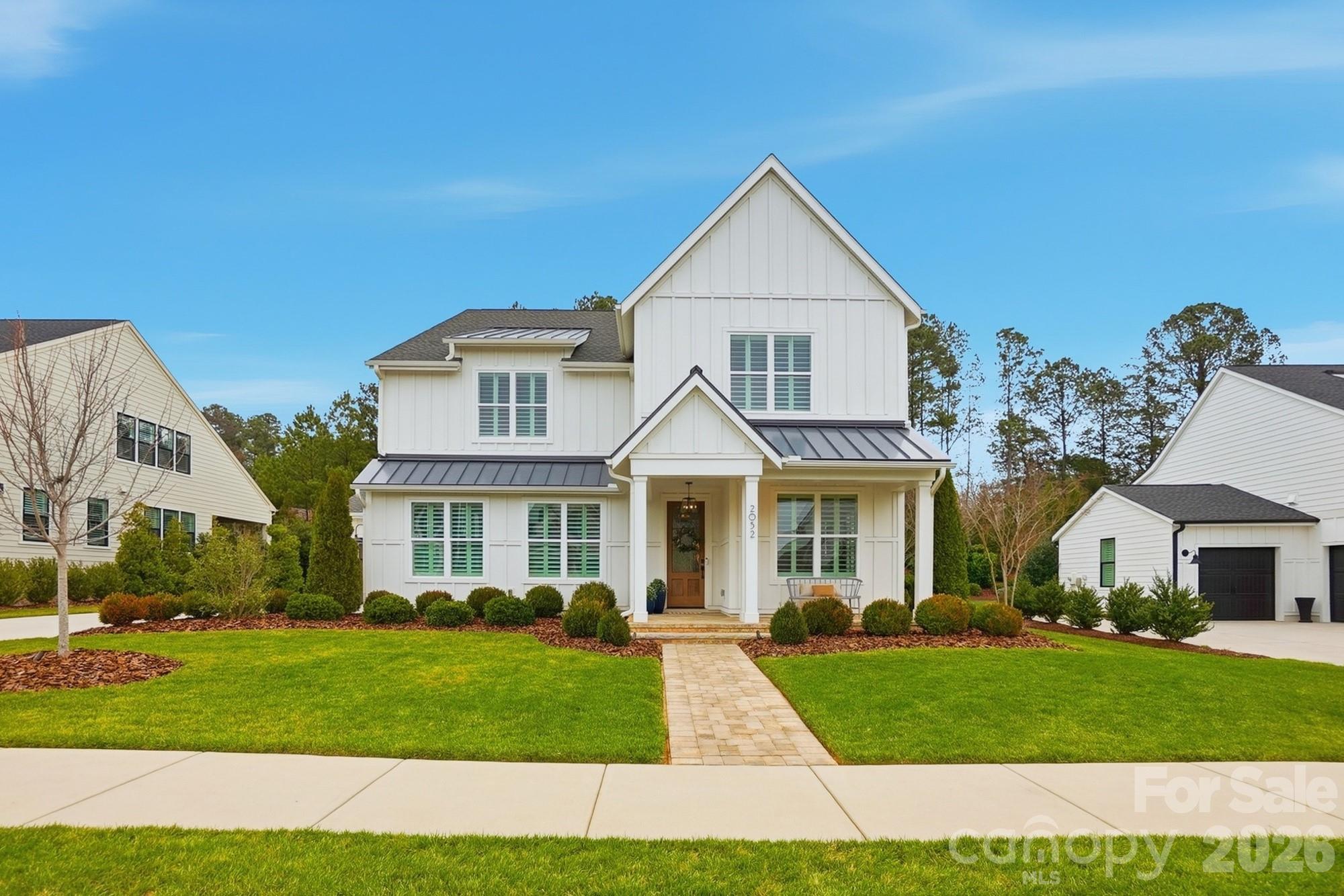 2052 Thatcher Way Fort Mill, SC 29715 - Photo 2 of 48