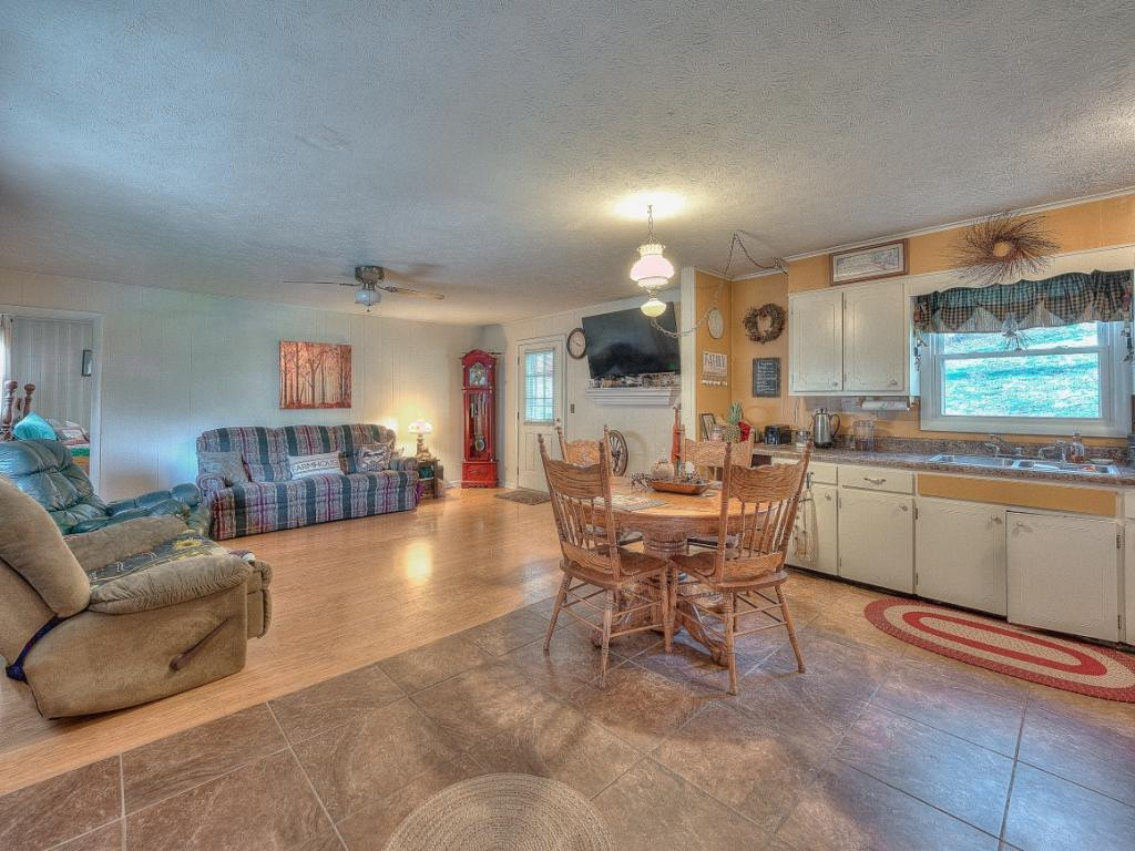 8880 Anglers Way Road Duffield, VA 24244 - Photo 11 of 36 Photo 11