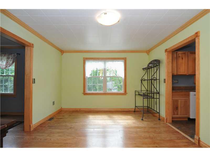 1033 Monaca Rd (stobo St) Monaca, PA 15061 - Photo 7 of 21 Dining Room.