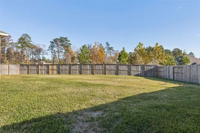 $345,000 | 201 Crystal Bay Lane, Willis, TX 77378