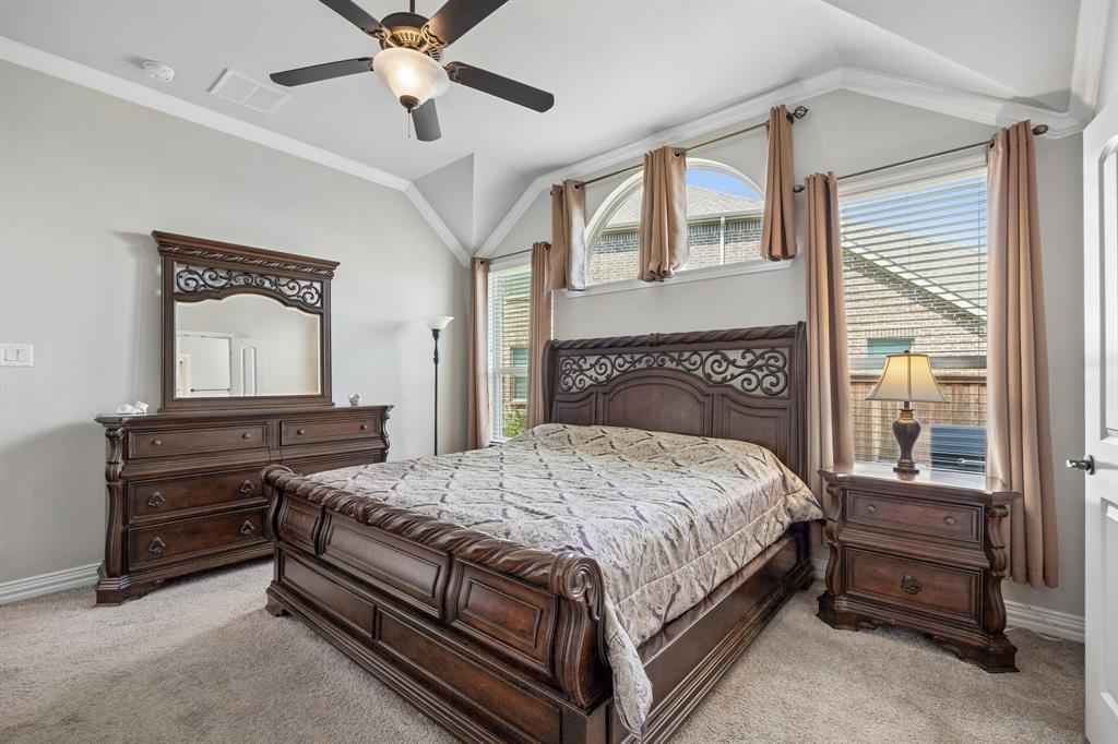 3935 Wind Cave Bend Irving, TX 75063 - Photo 15 of 26