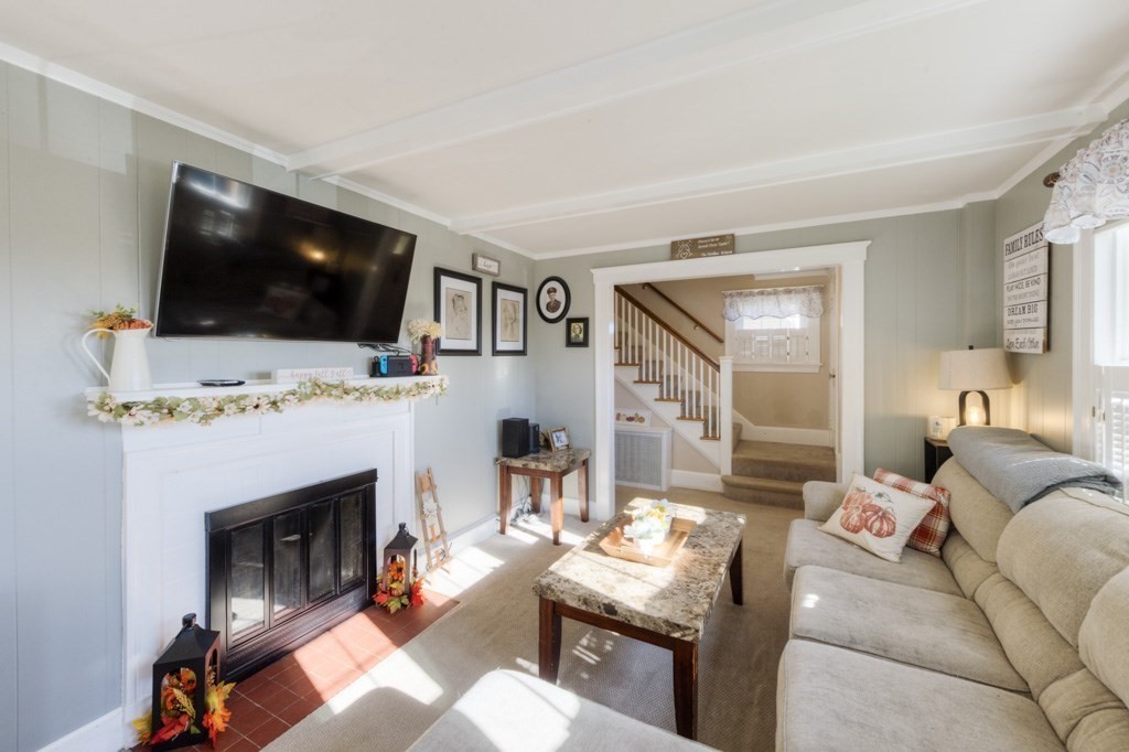 5 Poniken Road Worcester, MA 01606 - Photo 9 of 36 Gallery Image 9