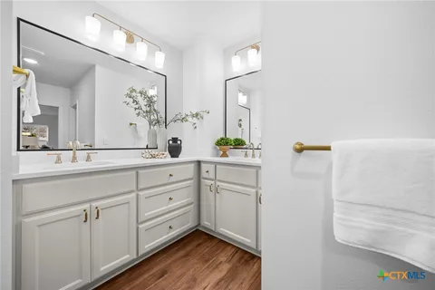 $430,000 | 615 West Royal Avenue, Temple, TX 76501