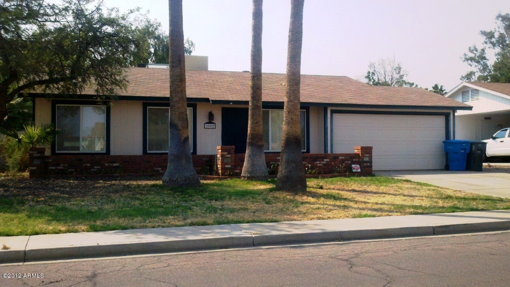 2502 East John Cabot Road Phoenix, AZ 85032 - Photo 1 of 16 Front 2