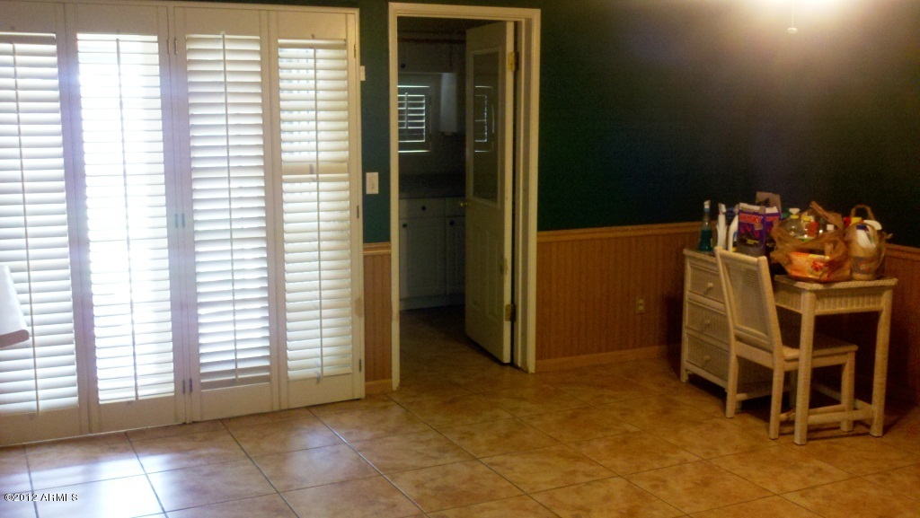 2502 East John Cabot Road Phoenix, AZ 85032 - Photo 7 of 16 Family Room