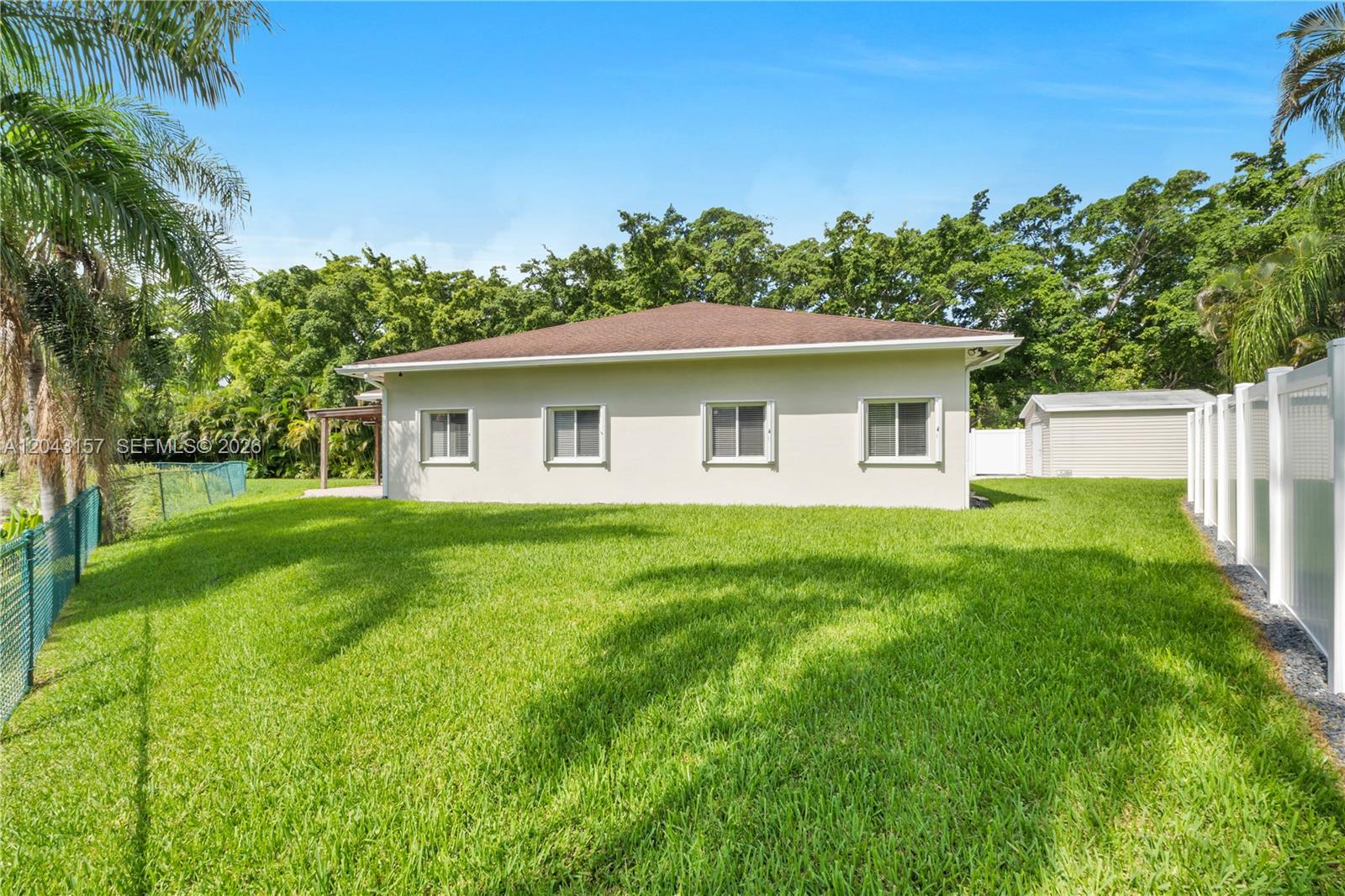 720 Old Nob Hill Road Plantation, FL 33324 - Photo 30 of 38