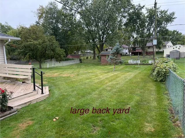 $329,000 | 803 East Streamwood Boulevard, Streamwood, IL 60107