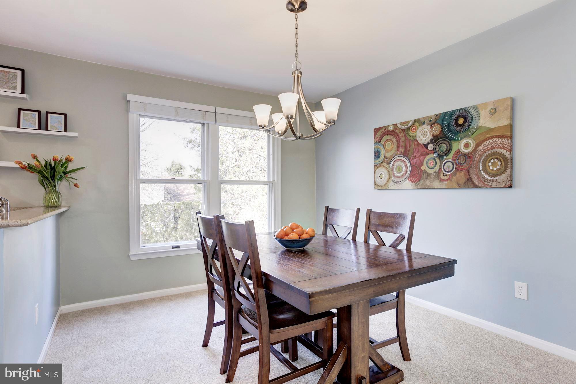 33 Redding Ridge Drive Gaithersburg, MD 20878 - Photo 9 of 38 Gallery Image 9