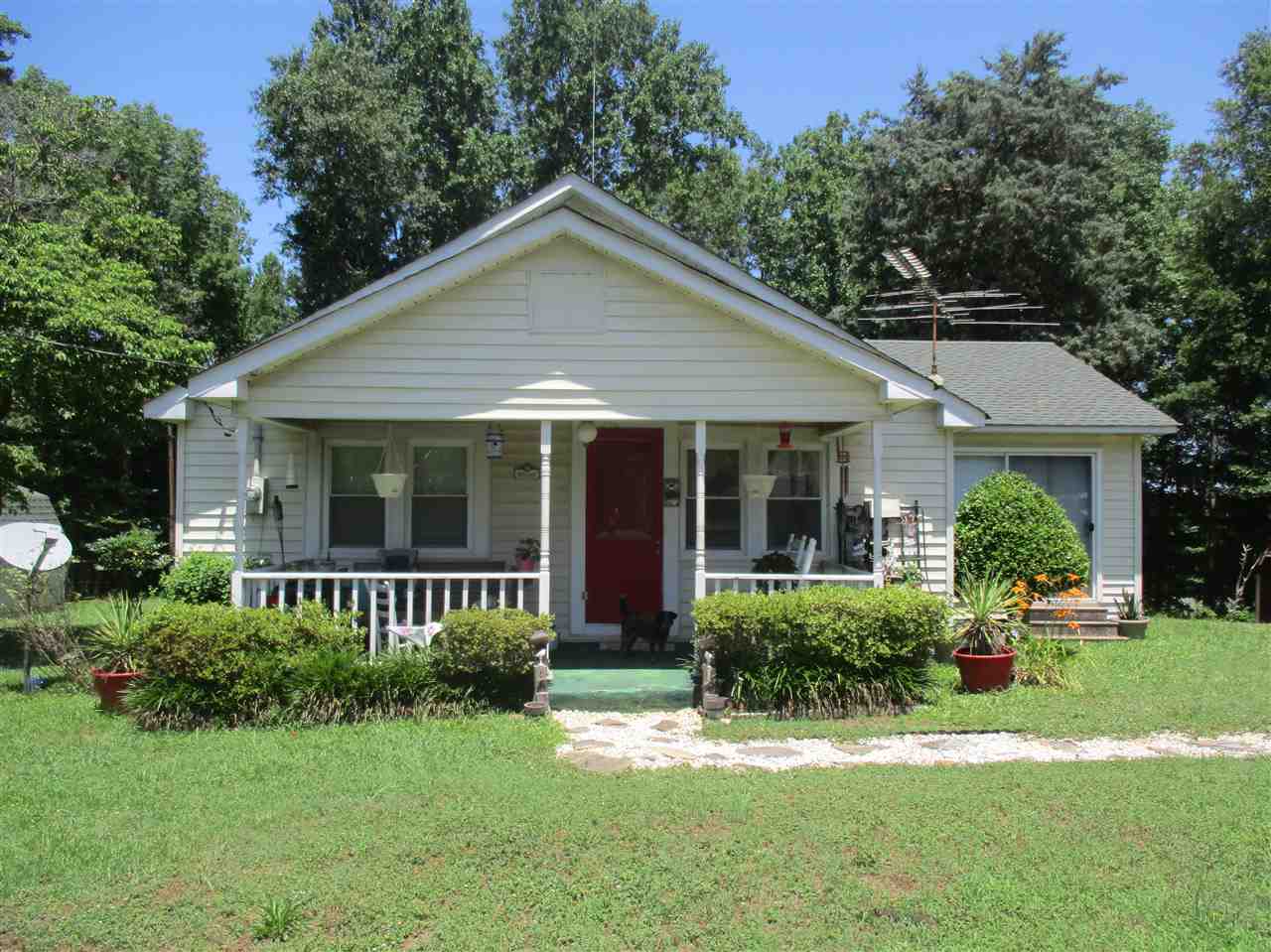 161 Stevens Road Buffalo, SC 29321 - Photo 1 of 21