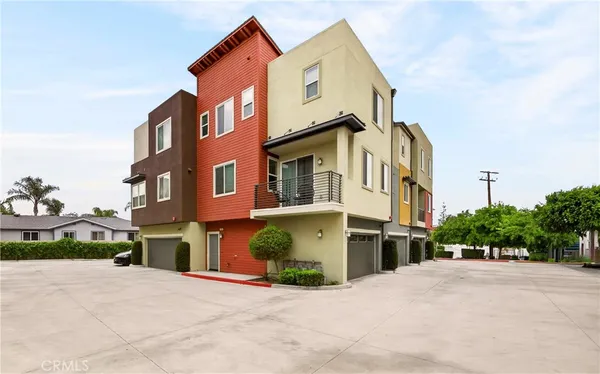 $780,000 | 156 North Orange Avenue, Brea, CA 92821