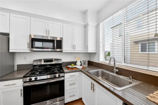 $780,000 | 156 North Orange Avenue, Brea, CA 92821