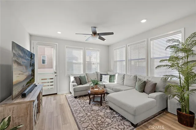 $950,000 | 12 Jubilee Way, Rancho Mission Viejo, CA 92694