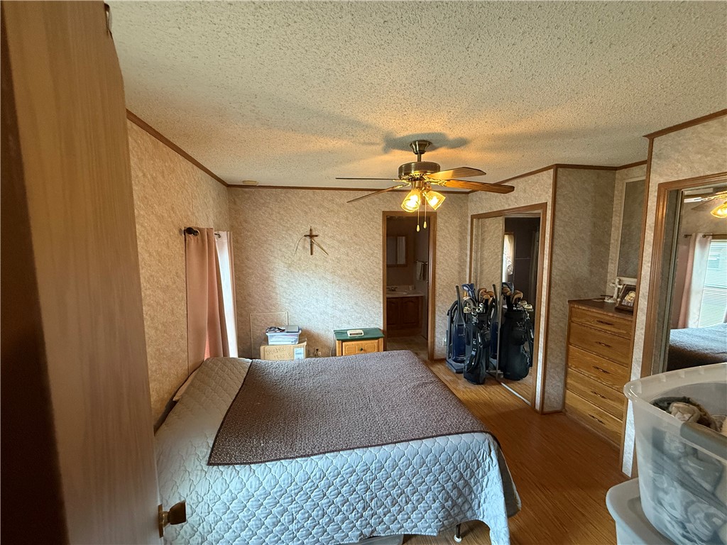 32 Lane East Coventry, RI 02816 - Photo 18 of 23