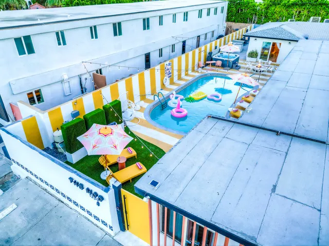 $2,500,000 | 1339 North Indian Canyon Drive, Palm Springs, CA 92262