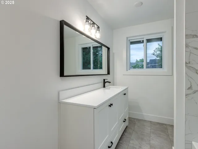 $579,999 | 12611 Northeast 44th Street, Vancouver, WA 98682