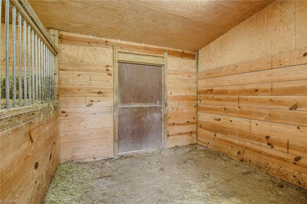 8859 Craig Mill Road Kenbridge, VA 23944 - Photo 22 of 35