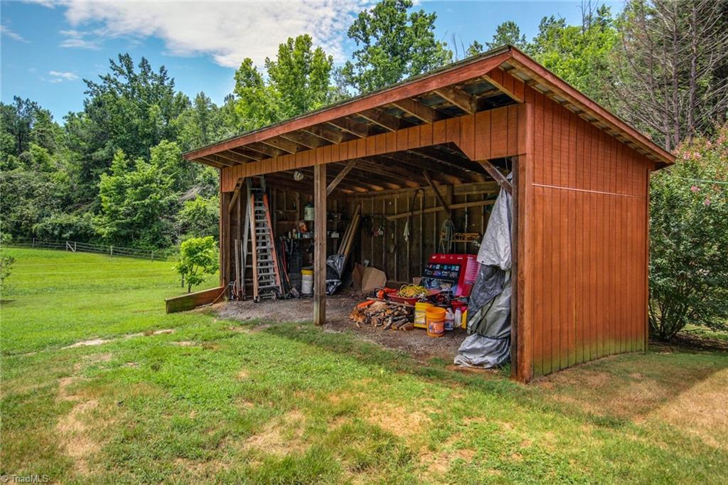 8859 Craig Mill Road Kenbridge, VA 23944 - Photo 25 of 35