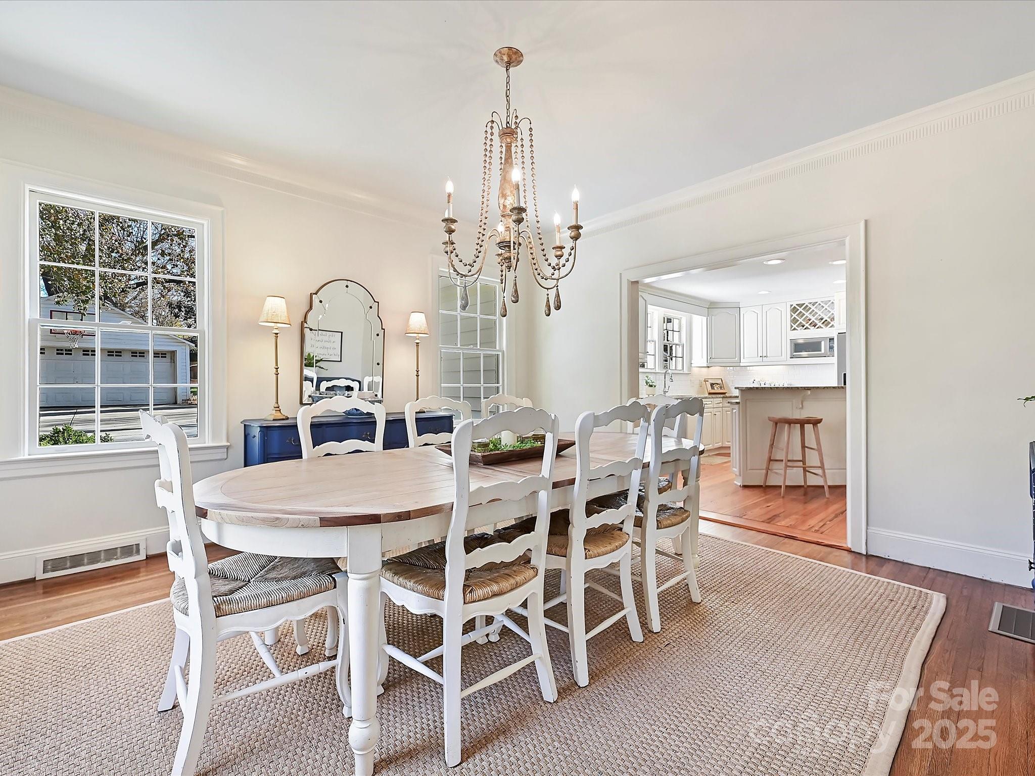 2021 South Wendover Road Charlotte, NC 28211 - Photo 11 of 41 Gallery Image 11