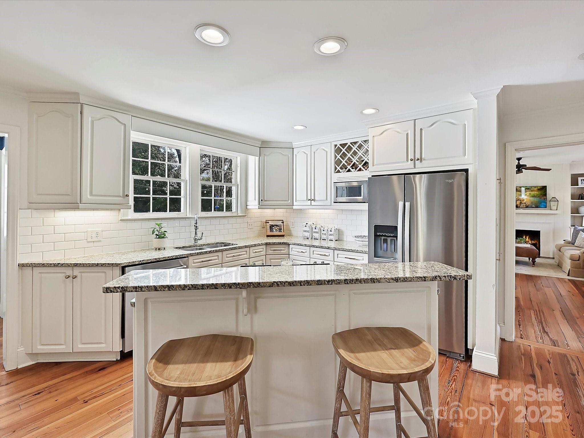 2021 South Wendover Road Charlotte, NC 28211 - Photo 14 of 41 Gallery Image 14