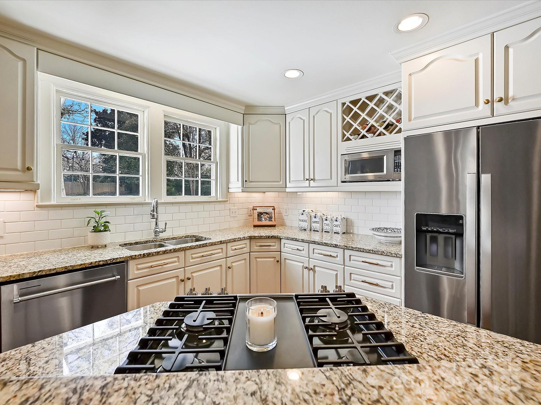 2021 South Wendover Road Charlotte, NC 28211 - Photo 15 of 41 Gallery Image 15