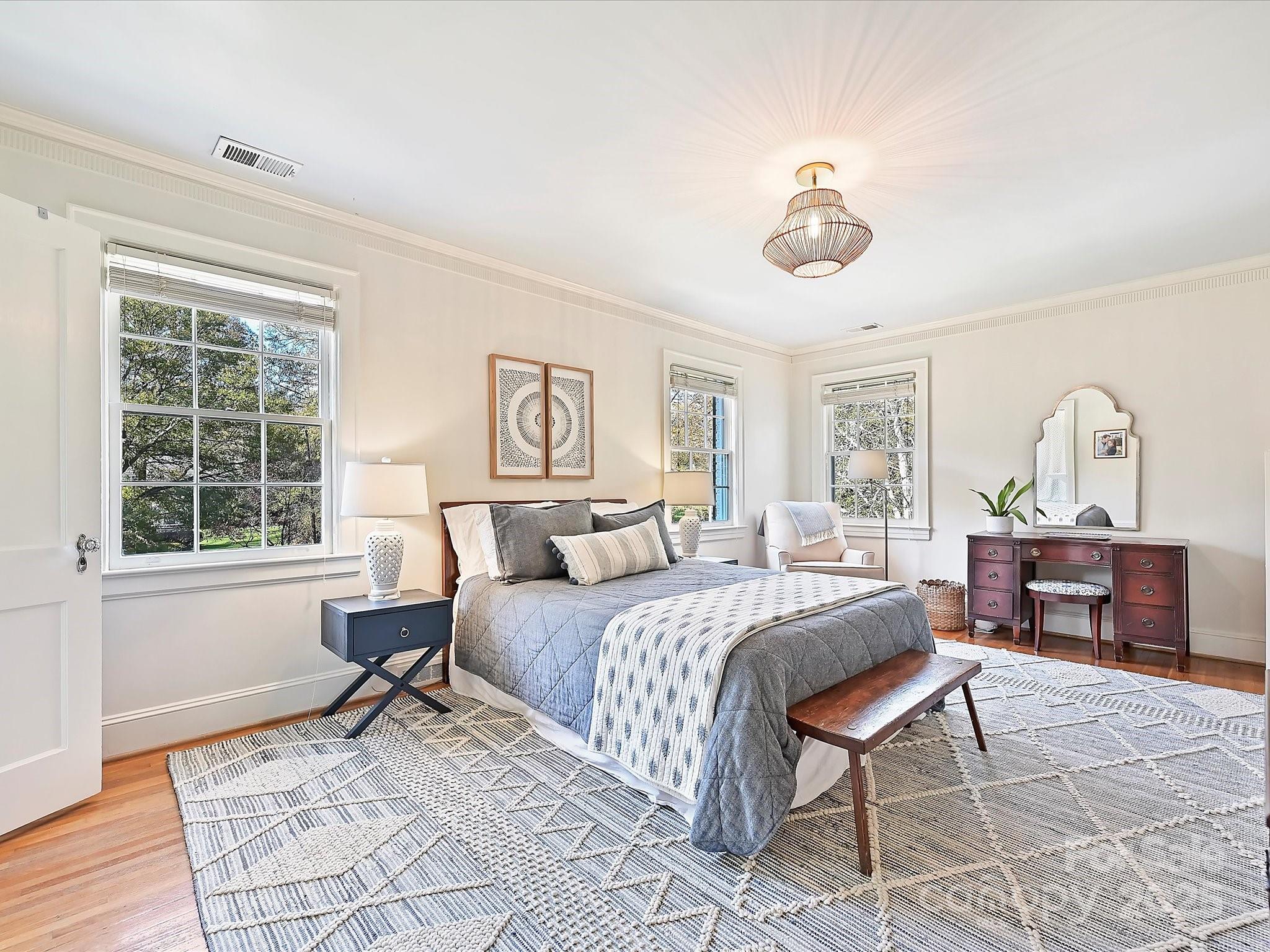 2021 South Wendover Road Charlotte, NC 28211 - Photo 25 of 41 Gallery Image 25