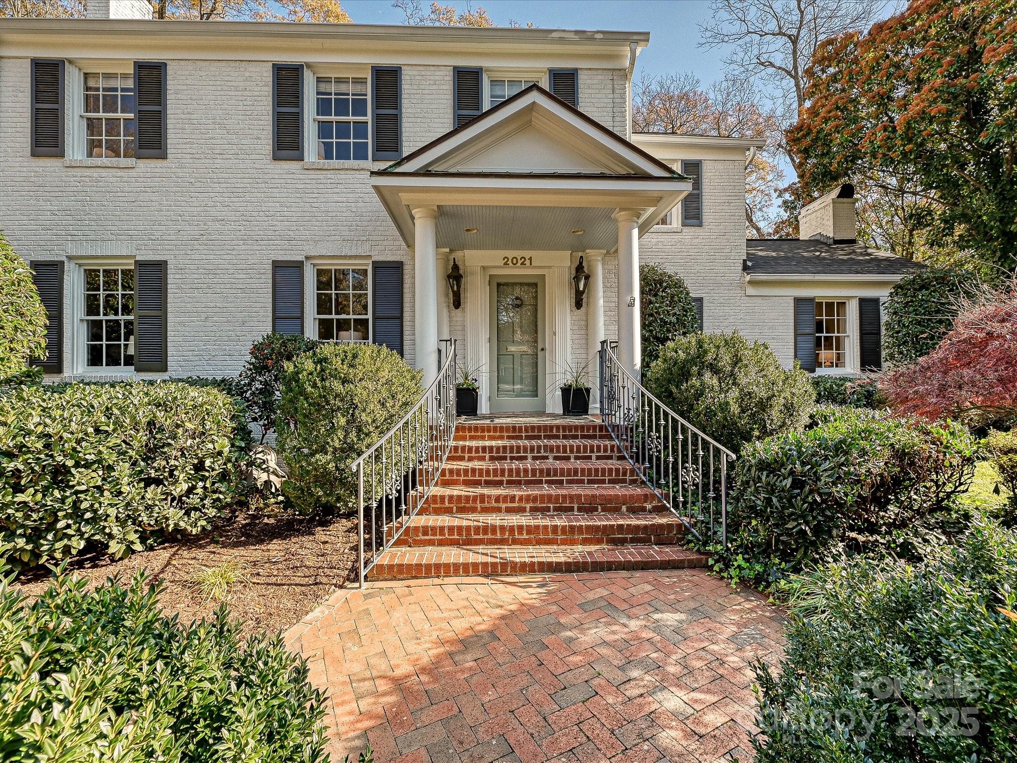 2021 South Wendover Road Charlotte, NC 28211 - Photo 3 of 41 Gallery Image 3