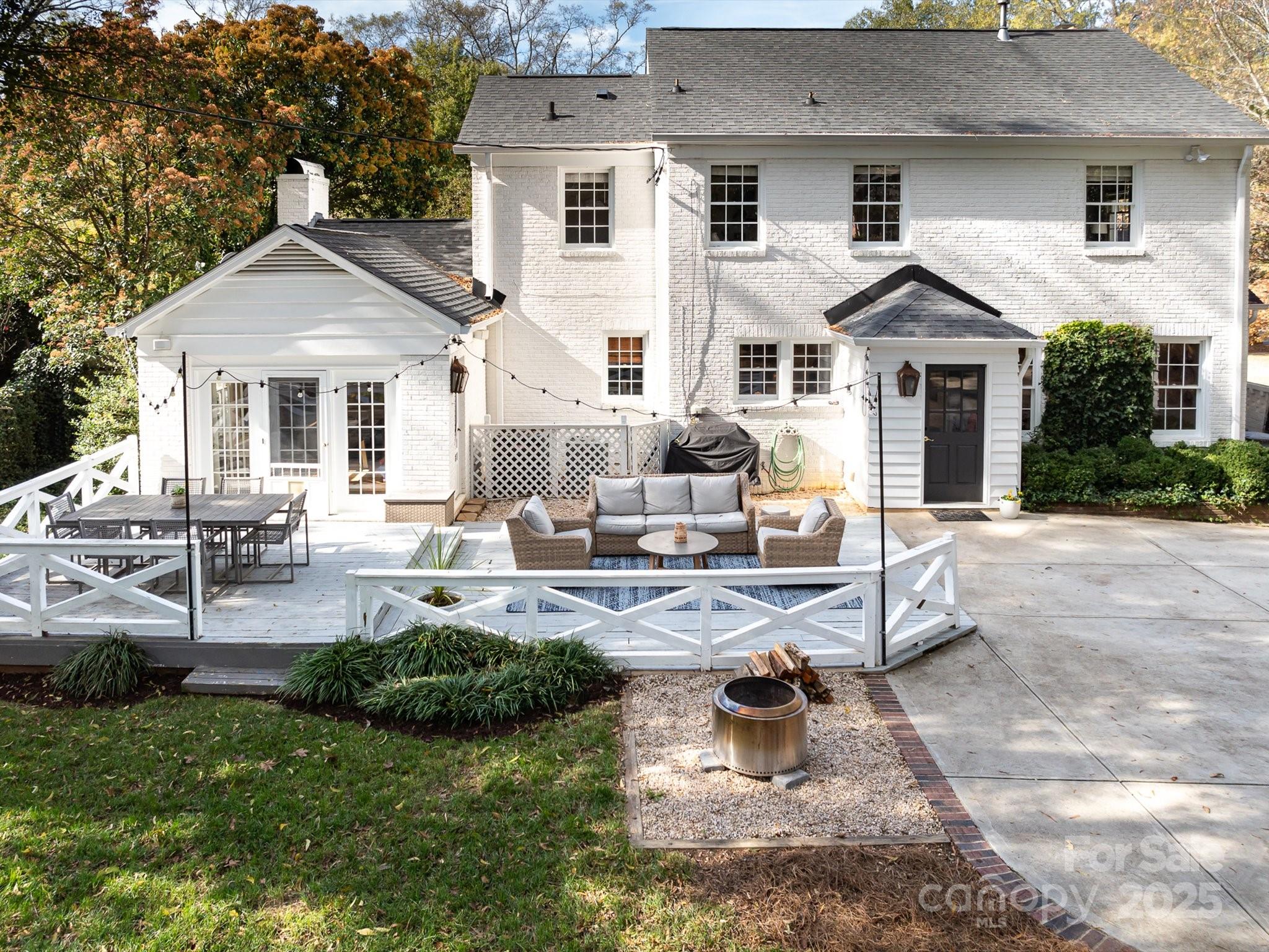 2021 South Wendover Road Charlotte, NC 28211 - Photo 35 of 41 Gallery Image 35