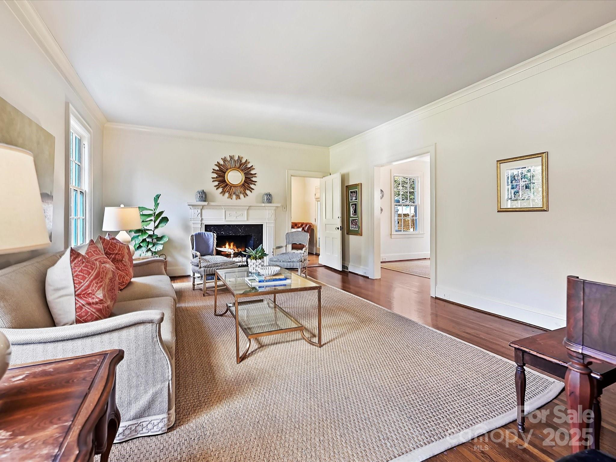2021 South Wendover Road Charlotte, NC 28211 - Photo 6 of 41 Gallery Image 6