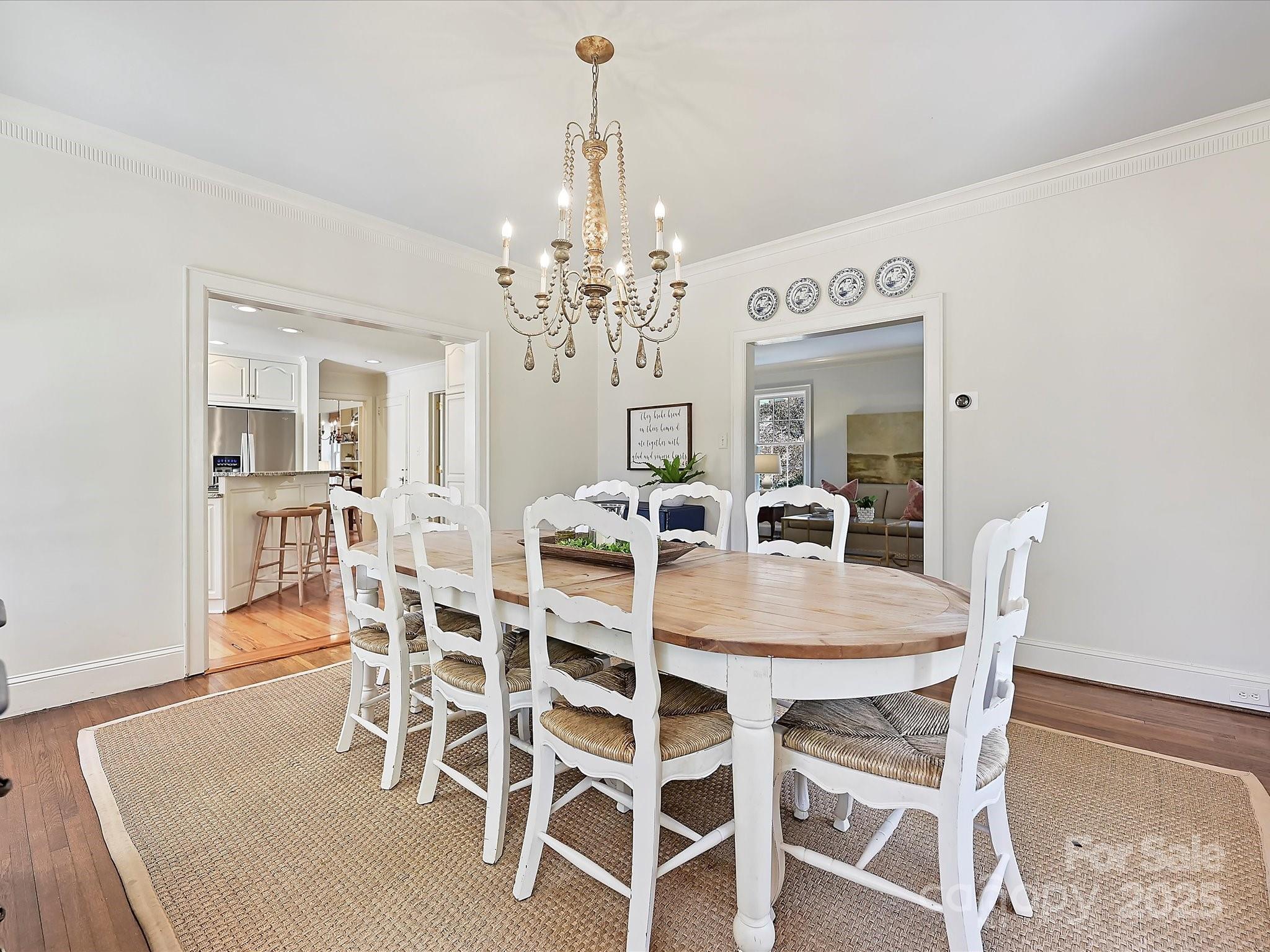 2021 South Wendover Road Charlotte, NC 28211 - Photo 10 of 41 Gallery Image 10