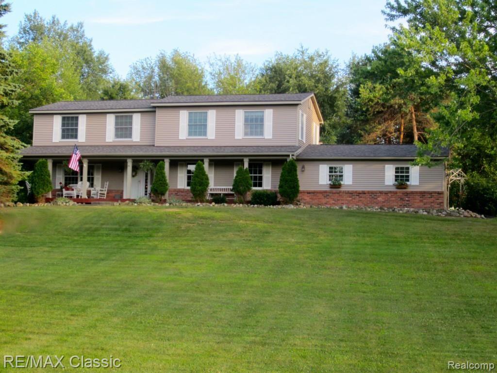 1461 Middle Road Highland, MI 48357 - Photo 1 of 44 1461 Middle rd.jpg
