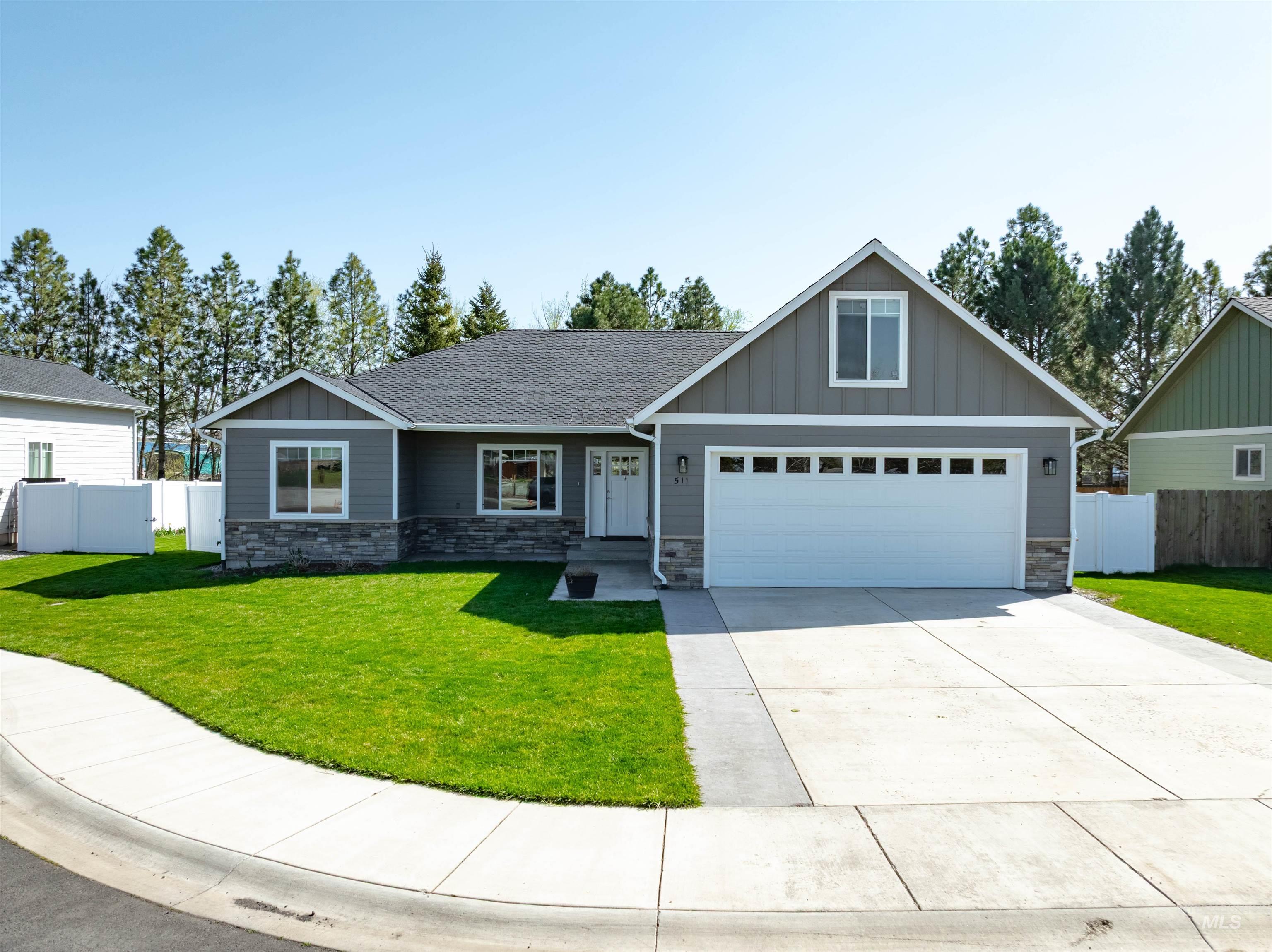 511 Maple Genesee, ID 83832 - Photo 1 of 1 Gallery Image 1